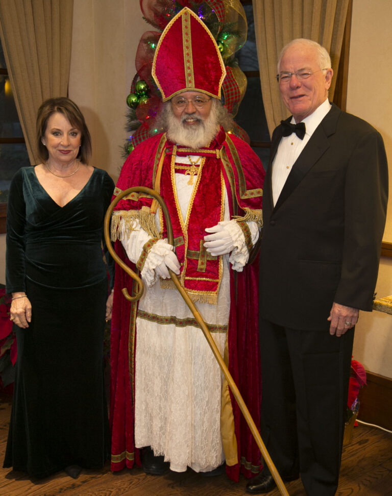 Deacon Harry & Victoria Flavin,  2017 Chair Couple